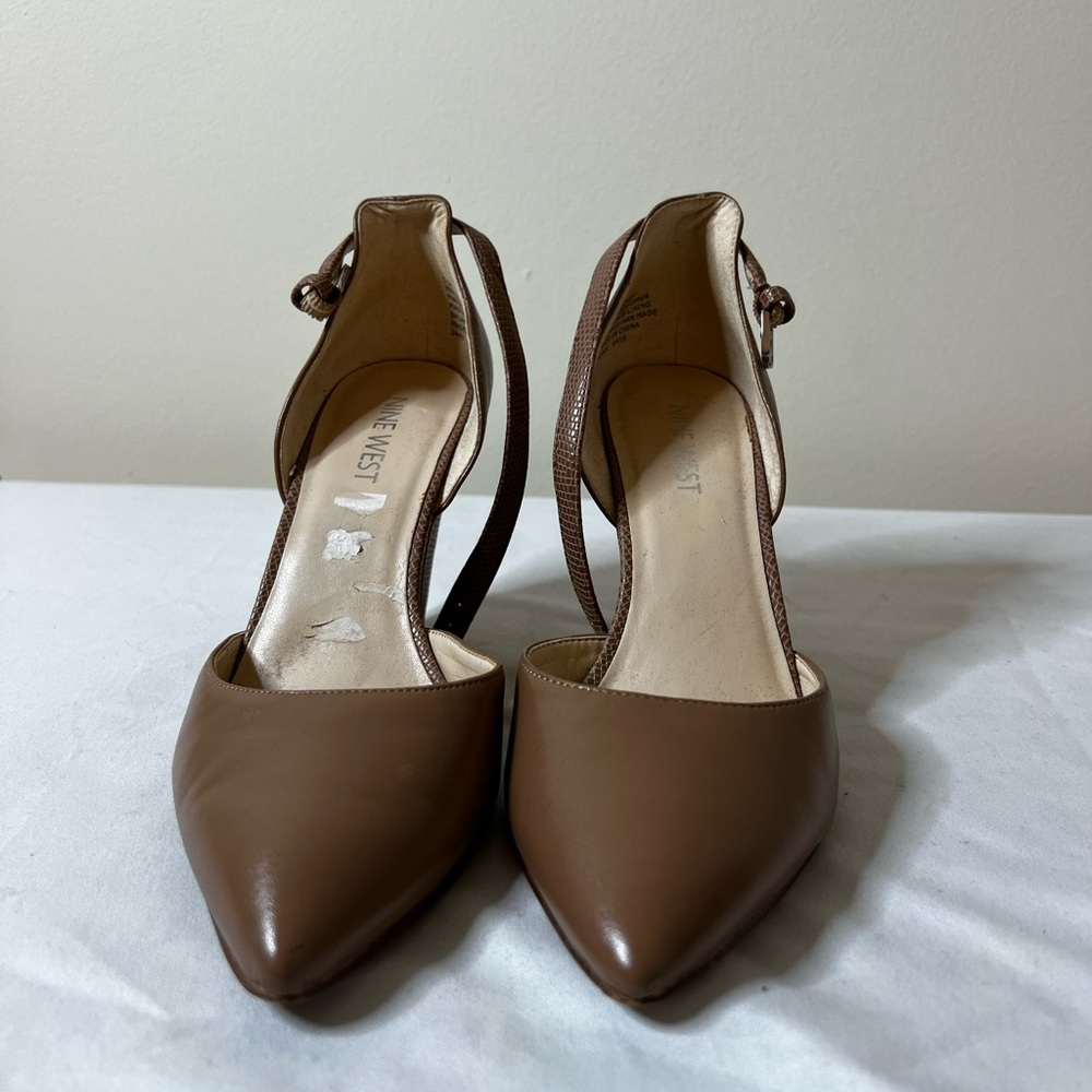 Nine West tan Heels size 5.5